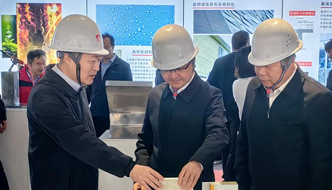 岩棉在建筑保温与防火方面有哪些优势?